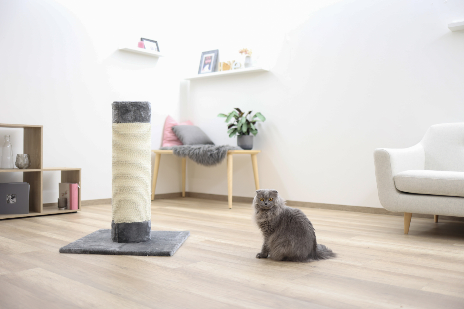 Kerbl Pet Opal Ultra tiragraffi colonna gatto sisal naturale