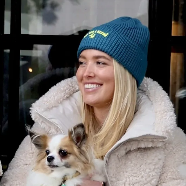 Dog with a Mission Mutsen Beanie berretto blu scuro turchese