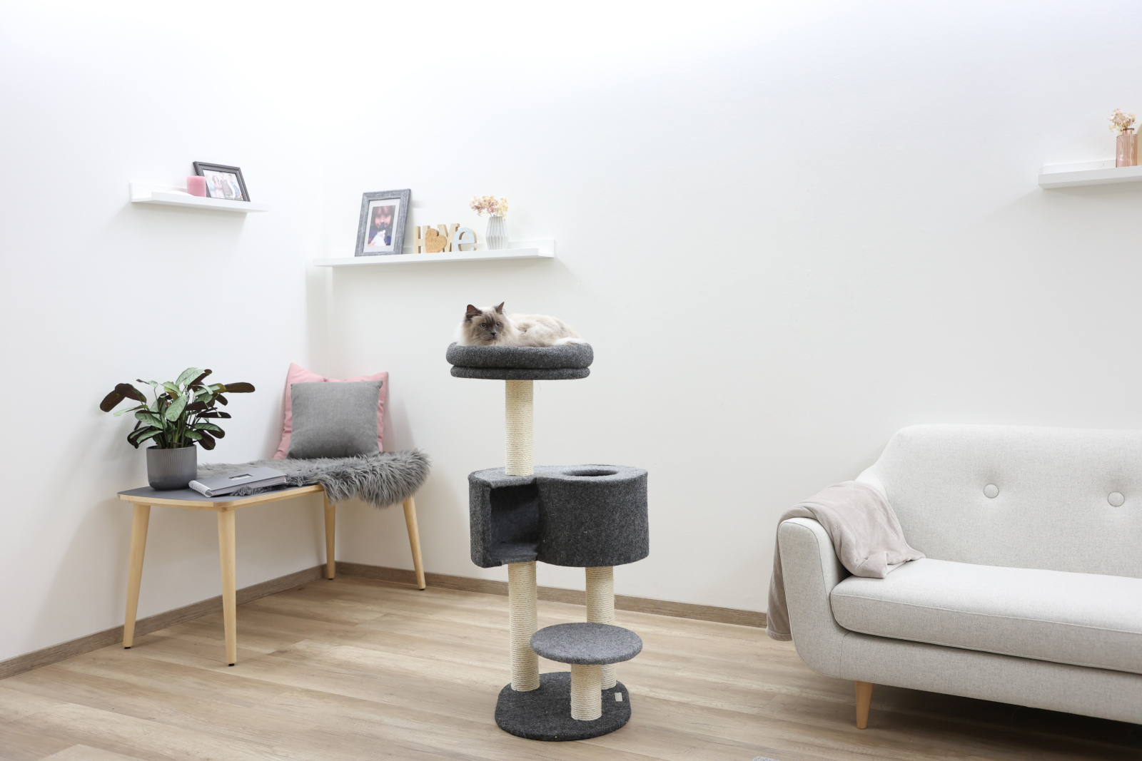 Kerbl Pet Fridolin albero tiragraffi gatto feltro cuccia