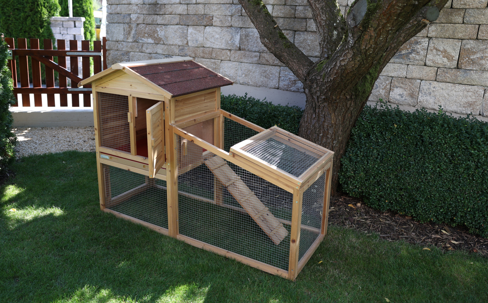 Kerbl Pet Freetime Casa per Roditori con Recinto Legno Verniciato
