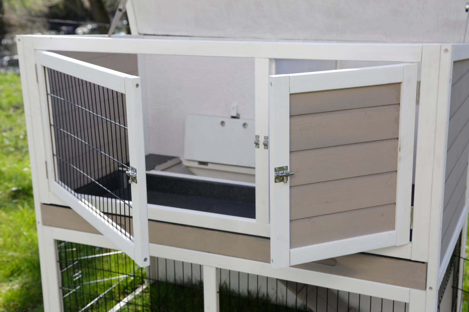 Kerbl Lucky Casetta Conigli Legno con Recinto e Tetto Bitume