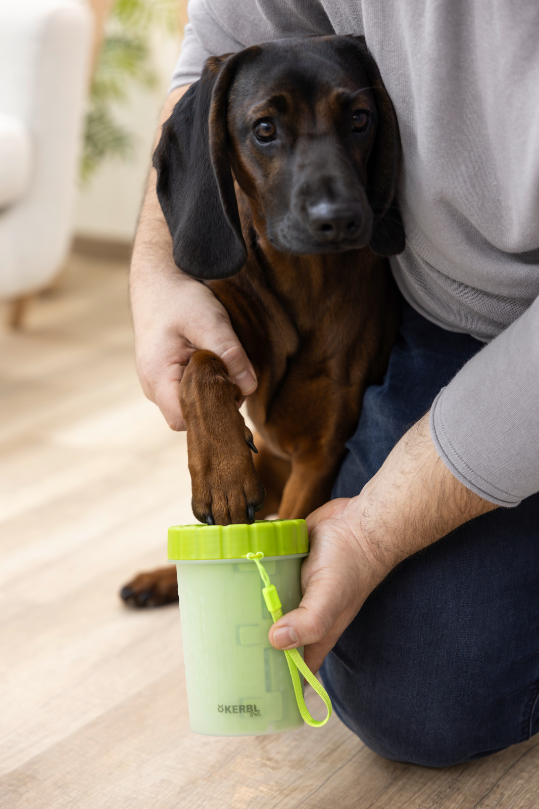 Kerbl Pet Dog Care Pulisci Zampe Cane con Setole TPR