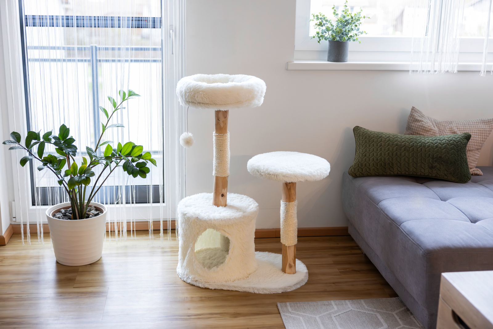 Kerbl Cat Scratch Lucia albero tiragraffi legno sisal con cuccia