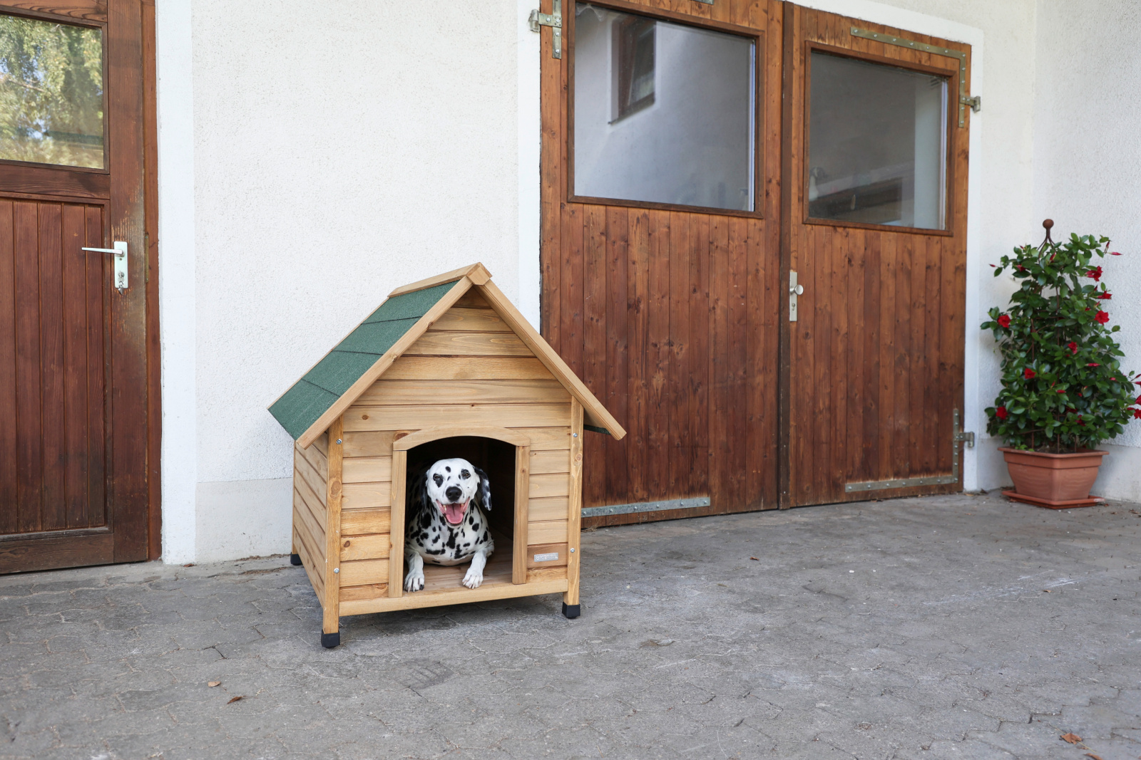 Kerbl Pet Dog House cuccia per cani in legno da esterno