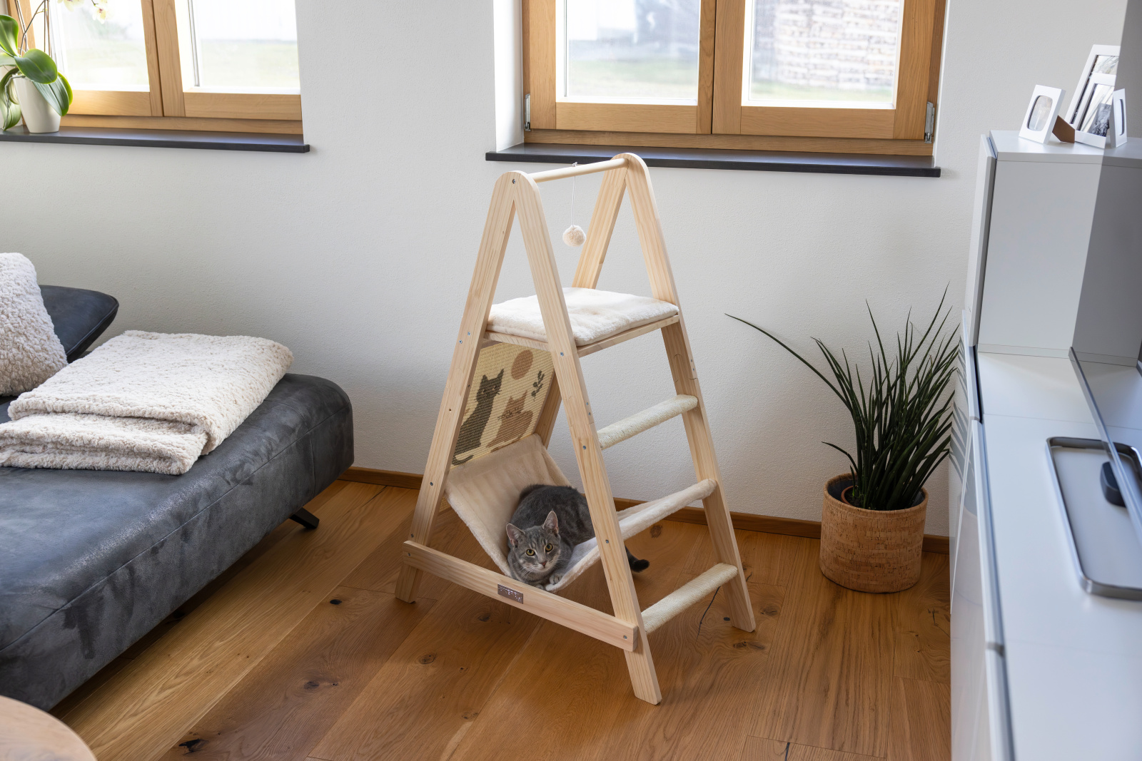Kerbl Pet Ladder torre tiragraffi in legno con amaca
