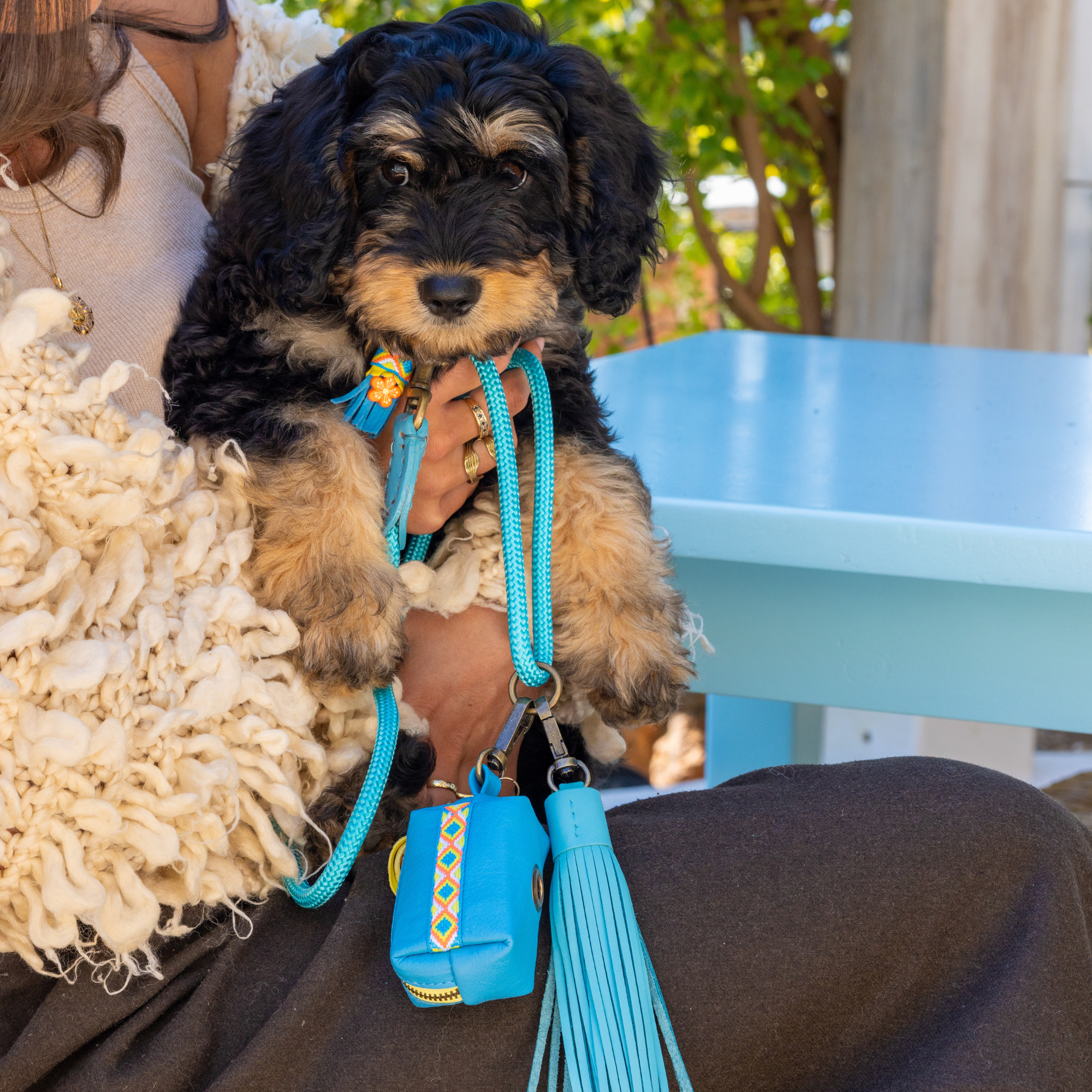 Dog with a Mission Aloha Porta Sacchetti Cane Blu Oceano