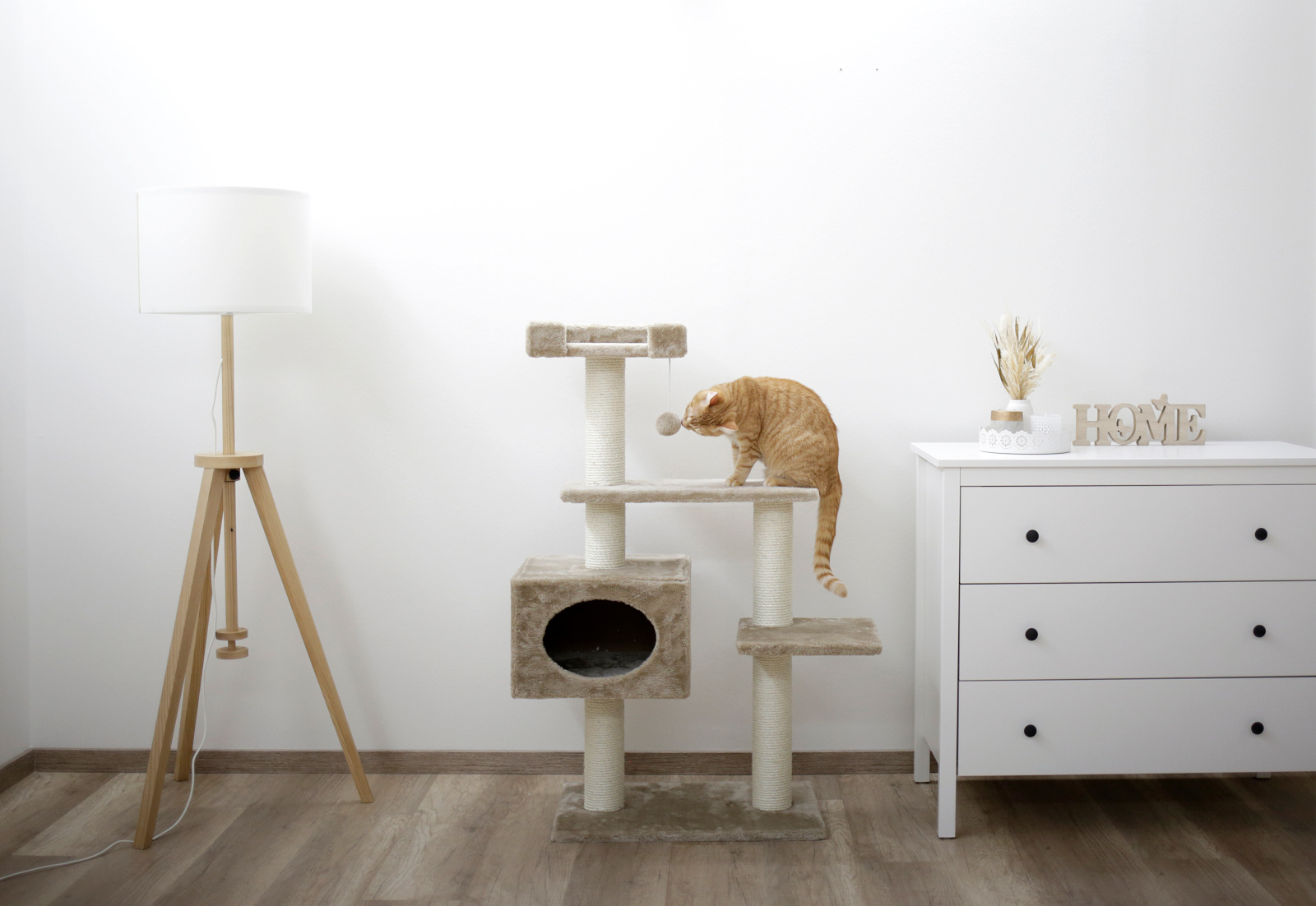 Kerbl Pet Emmy Tiragraffi Albero Gatto con Cuccia Sisal
