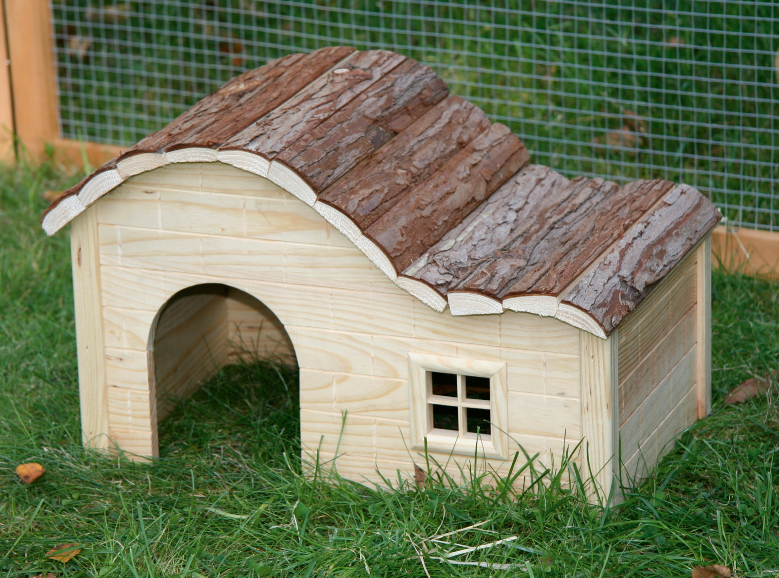Kerbl Wavy House casetta roditori legno naturale da rosicchiare