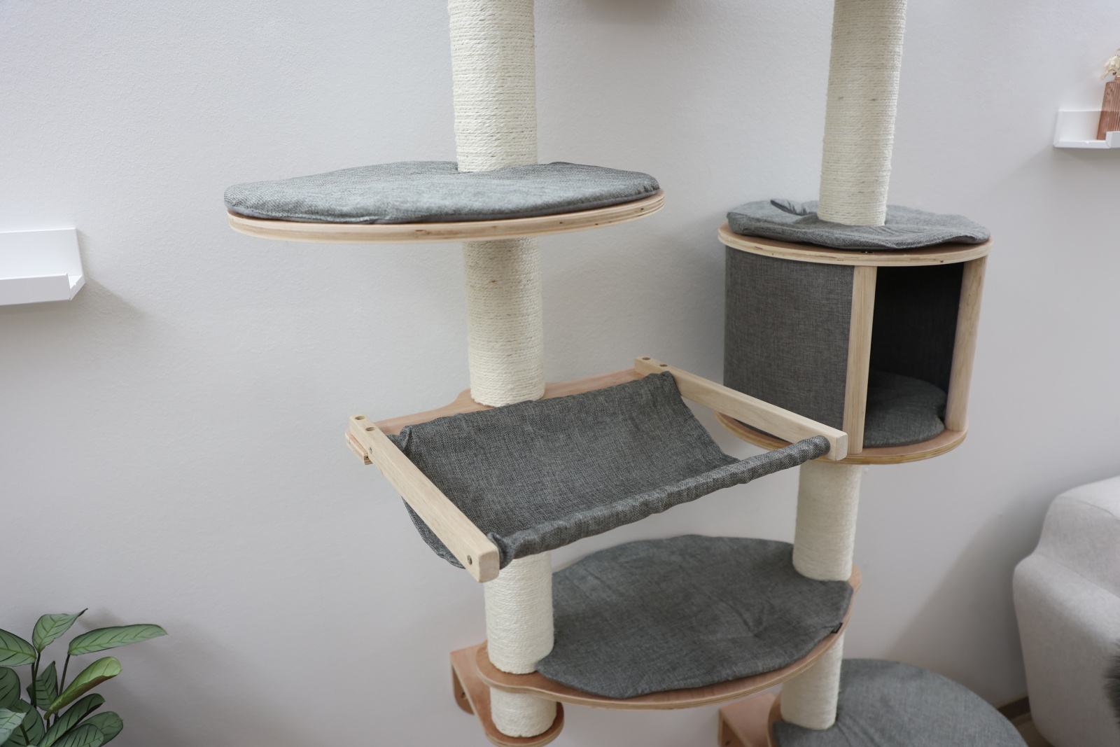 Kerbl Dolomit XL Tofana tiragraffi parete gatto con cuccia
