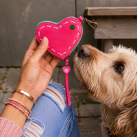 Dog with a Mission Sweety Treatbag sacchetto premi cuore pelle rosa